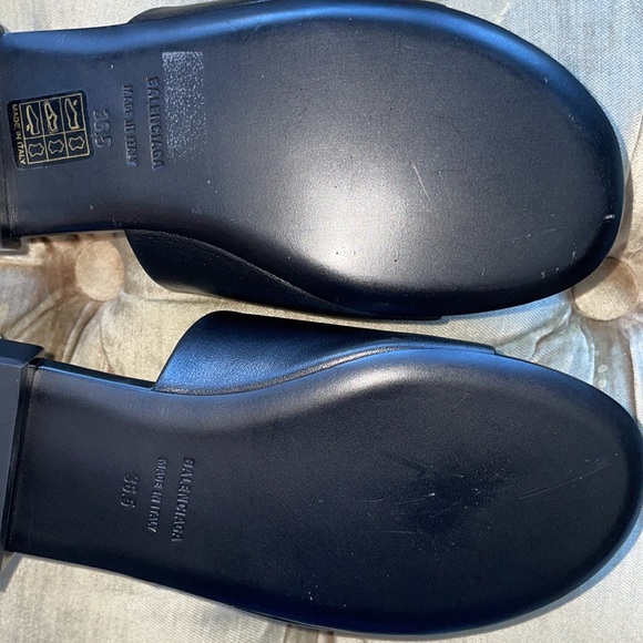 New BALENCIAGA box sandals - Picture 5 of 12